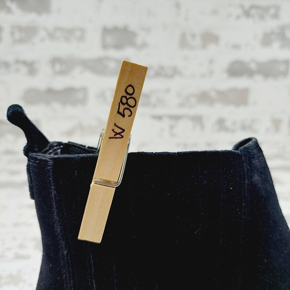 NEW Marc Fisher Black Yommi Suede Leather Block Heeled Ankle Booties W580 - Picture 10 of 10